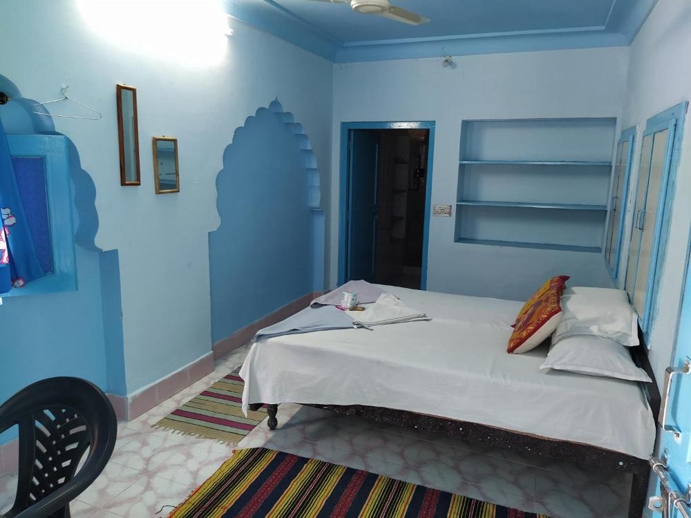 Room image 2